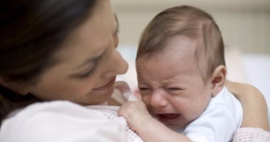 معلومات عن كيفية التعامل مع الم المغص عند الاطفال الرضع